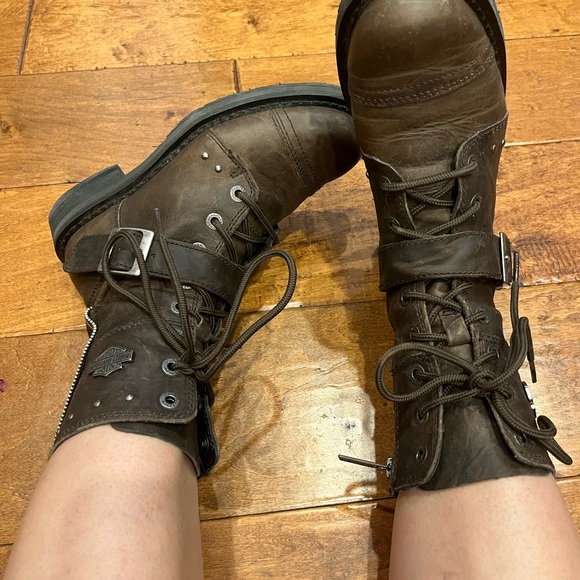 Harley Davidson Motorcycle riding brown riding boots in EUC! - Picture 3 of 16